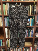 NWT Chicos black Brigitte slimming legs pants with cream flowers size 2R (12) - £17.56 GBP