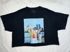 Notorious Big Cropped T Shirt Cosby Sweater Twin Towers New York City Sky Limit - £19.73 GBP