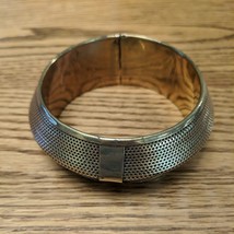 Vintage Brass Bangle bracelet Slip On Made In India 2.5&quot; Dia 1&quot;Wide - £11.19 GBP