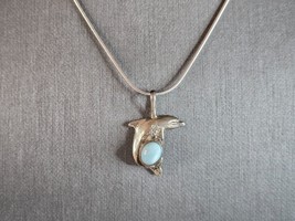 Womens Vintage Sterling Silver Larimar Dolphin Pendant Necklace 6.3g E7181 - £39.56 GBP