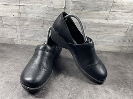 Born Boc Clogs Women 10 / 40.5 Shoes Black Leather Comfort walking Wedge... - $19.62