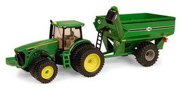  ERT45236 ERTL - John Deere 8320R Tractor - £49.85 GBP