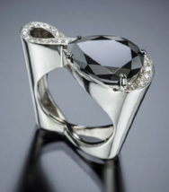 Dazzling 3.98 Carat Pear Onyx 0.29 Carats Cubic Zriconia of pave Fahsion Ring. - £104.63 GBP