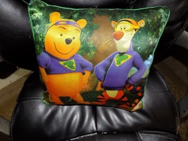 Disney Winnie The Pooh And Tigger Super Sleuth Pillow - £11.60 GBP