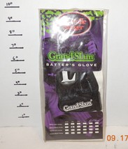 Louisville Grandslam batting glove NIP Right Adult Small - $24.16