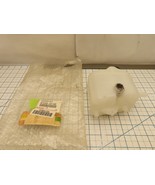 Toyota 47220-33140 Brake Fluid Reservoir - $180.33 CAD