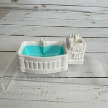 Vintage Fisher Price Sweet Streets Bathroom Sink &amp; Bathtub Dollhouse 200... - £6.36 GBP