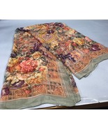 100% Silk Sheer Floral Scarf - 50x50” - $363.64 MXN