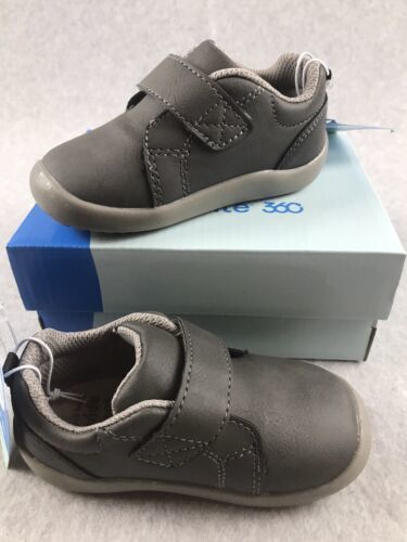 Stride Rite 360 Tristan Classic Wide Fit Sneakers Size 4 Toddler New - $23.78