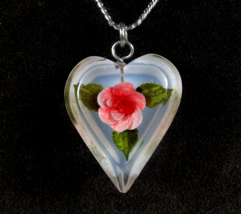 Lucite Pink Rose Pendant Vintage Necklace Silvertone Monet Green Leaves 30&quot; - £16.57 GBP