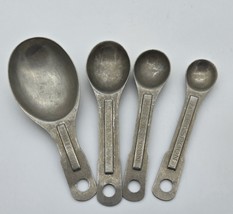 Vintage Metal Measuring Spoons Set 4 Unbranded Kitchen Utensils Preloved - $9.87