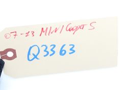 07-13 MINI COOPER S FRONT RIGHT PASSENGER DOOR EXTERIOR MOLDING TRIM Q3363 image 12