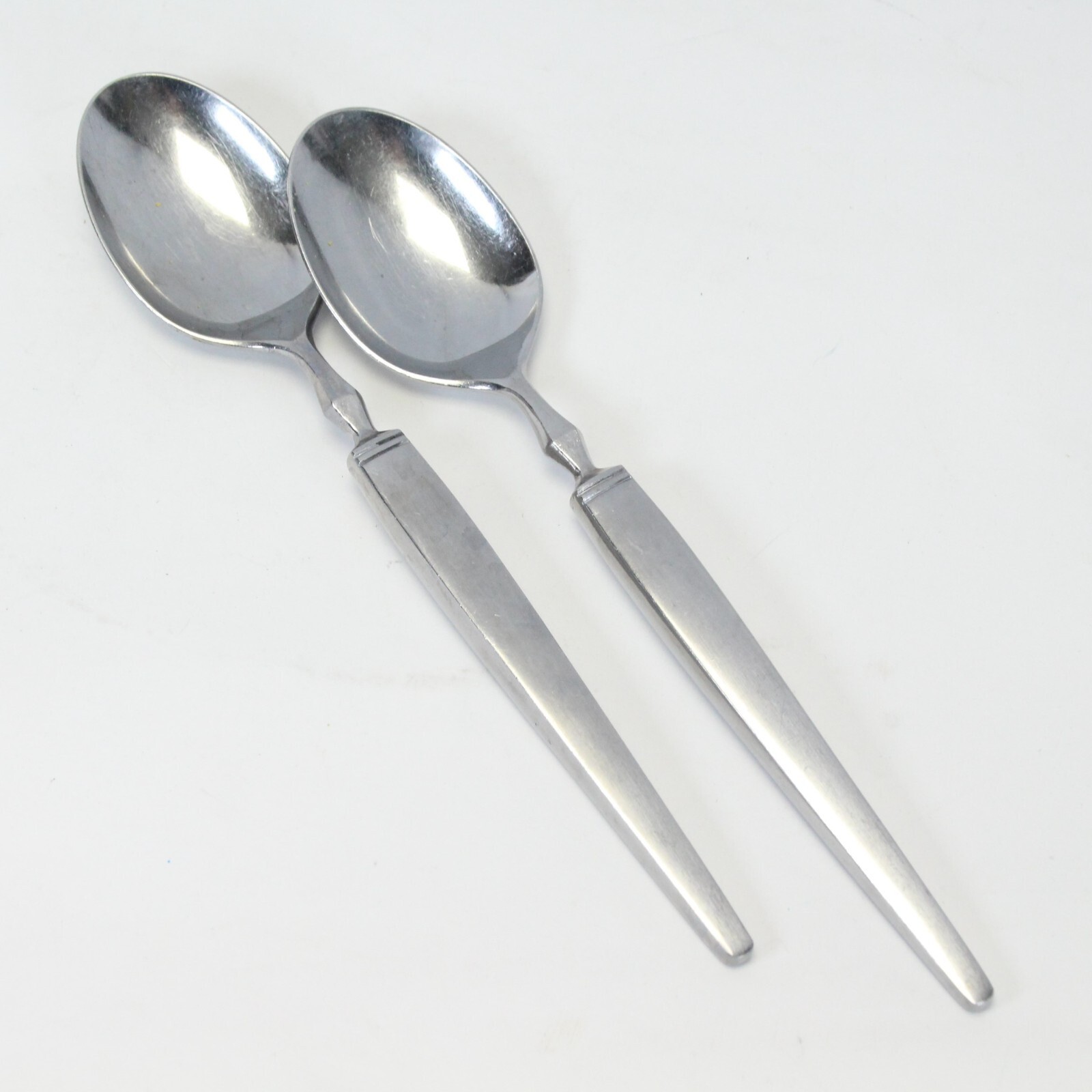 National Stainless Kronor II Serving Spoons 8-3/4&quot; Lot of 2 - $10.77