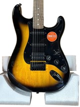Squier Classic Vibe &#39;60s Stratocaster Electric Guitar 3-Color Sunburst - £330.00 GBP
