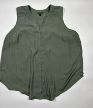 Torrid Green Button Up Front Sleeveless Shirt Size 2 - £13.96 GBP