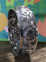 Vtg Sterling Silver Victorian Repousse Floral Bangle Bracelet Chased - £74.07 GBP