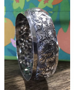 Vtg Sterling Silver Victorian Repousse Floral Bangle Bracelet Chased - $128.63 CAD