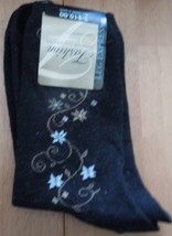 Leg Express Fashion Vine &amp; Flowers Socks Ladies/Teen Size 4-10 New - $3.99