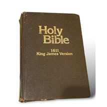 VINTAGE The Holy Bible 1611 Edition King James Version Nelson 301 Hardco... - $21.99