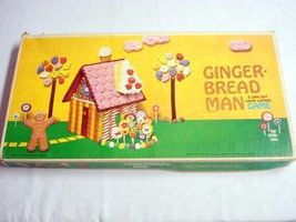 Gingerbread Man A Cake and Cottage Game 1964 Complete Selchow &amp; Righter ... - $14.99