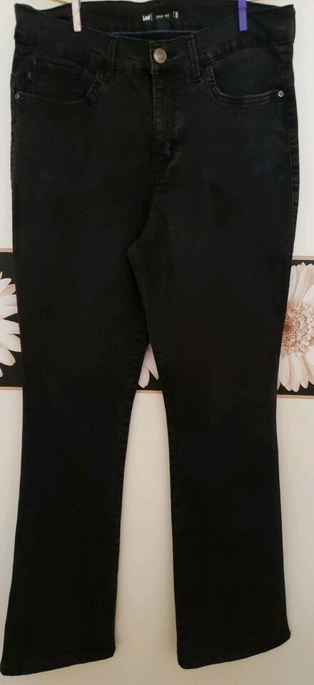 Lee Brand Jeans ~ Juniors ~ Women&#39;s Size 1 ~ Black ~ Stretch - $26.18