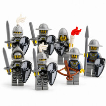 Medieval Castle White Crown Knights 5 Minifigure Lot - $13.29+