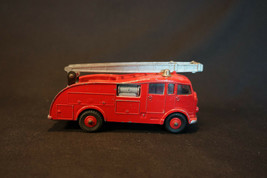 Old Vtg Dinky Supertoys #955 Fire Engine Diecast Made In England Toy - $49.95