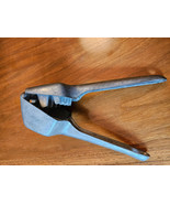 Vtg MCM IRVINWARE USA ICE CRUSHER Cast Aluminum Barware Hand Held Kitche... - $110.39 MXN