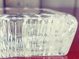Hallmark 1976 Little Gallery Full Lead Crystal Paperweight  image 5