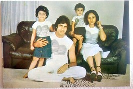 Bollywood Actor Amitabh Bachchan Jaya and family Unposted Postcard India... - $6.99