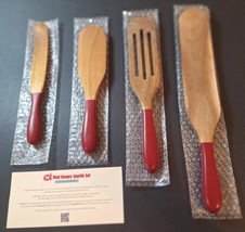 NEW Mad Hungry 4 pc. Multi-Use SPURTLE SET  Red - $455.89 MXN
