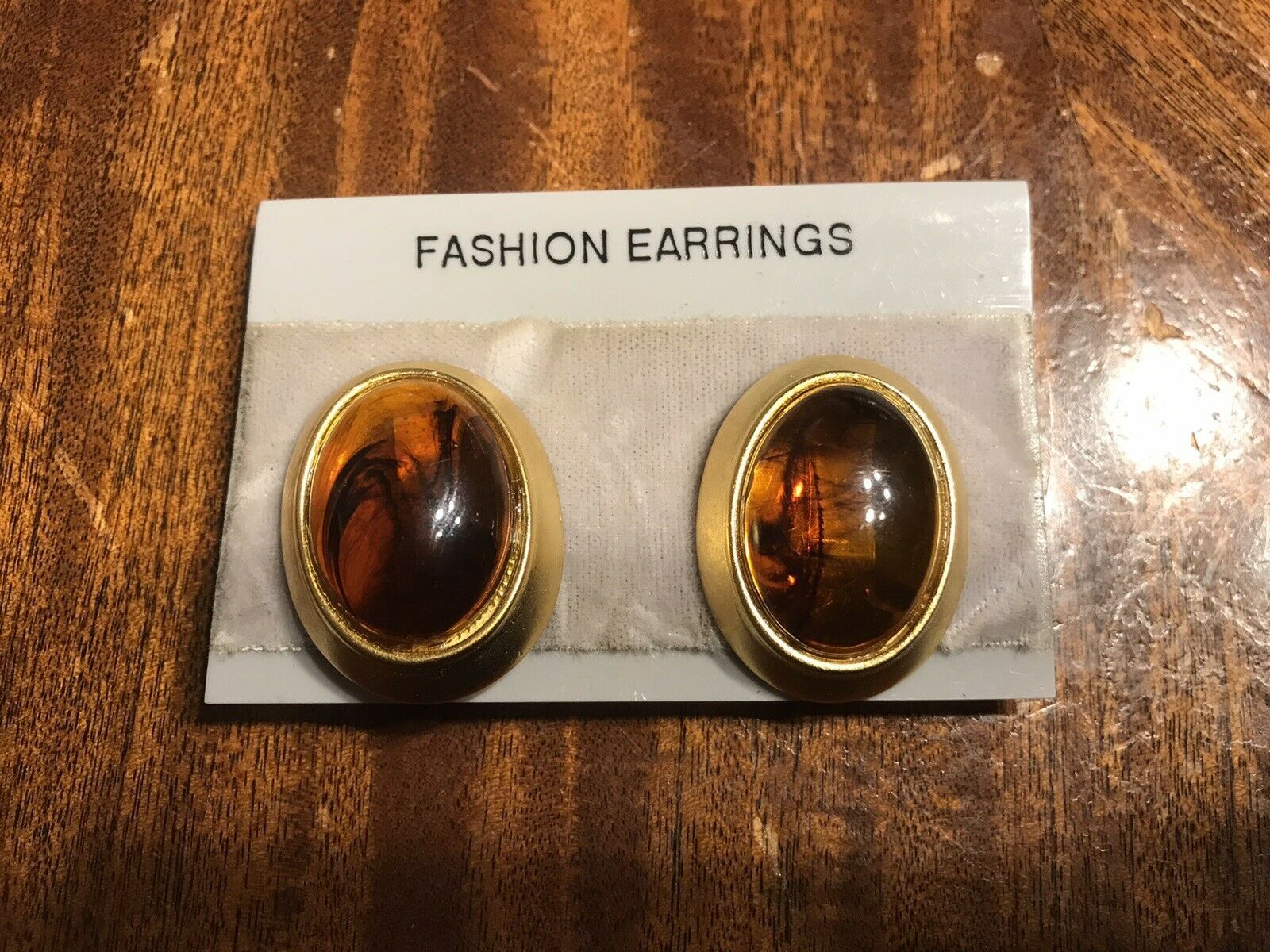 Vintage Large Clip on Earrings Mulitcolored Brown See pics - $14.85
