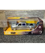 Jada DUB CITY 1999 Chevy Silverado Dooley 20th Anniversary 1:24 Die-Cast - $89.99 CAD