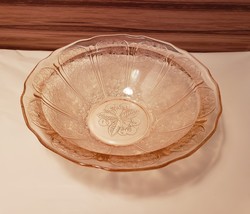 Vintage Jeanette Cherry Blossom 8 1/2&quot; Fruit Bowl Pink Glass - £16.03 GBP