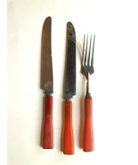 3 Vintage Red Bakelite or Plastic 2 Knives 1 Dinner Fork - £6.24 GBP