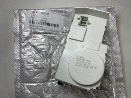 NEW Genuine OEM GE Door Lock WH01X29528 - $554.66 MXN