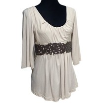 BCBG MaxAzria Oyster Beige Faux Leather Trim Flutter Sleeve Top Size Medium - £33.62 GBP