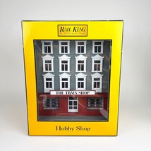 MTH Rail King 30-9004 &quot;The Train Shop&quot; Town Hobby Shop Building Electric NEW - £77.32 GBP