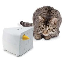 PetSafe® Cheese Cat Toy Interactive Hide and Seek Mouse Hands Free Autom... - £21.31 GBP