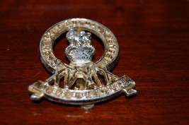 Hussars Regiment Cap Badge, XV-XIX Merebimur, Honi Soit Qui Mal Y Pense ... - $19.39