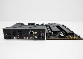 MSI MAG Z790 TOMAHAWK WiFi LGA 1700 ATX Intel Motherboard image 4