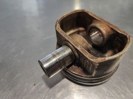 2000-2005 Toyota Celica GT 1zz-FE ENGINE PISTON OEM image 8