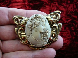 (CM43-16) LADY ROSE Pine Resin gray white CAMEO jewelry Pin pendant necklace - £26.14 GBP