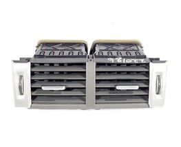 HVAC Vent Center OEM 15 Range Rover Evoque - $39.81