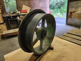 An item in the Antiques category: Antique Vintage Flanged Flat Belt Pulley 12-1/4" Dia. Industrial Steampunk Decor