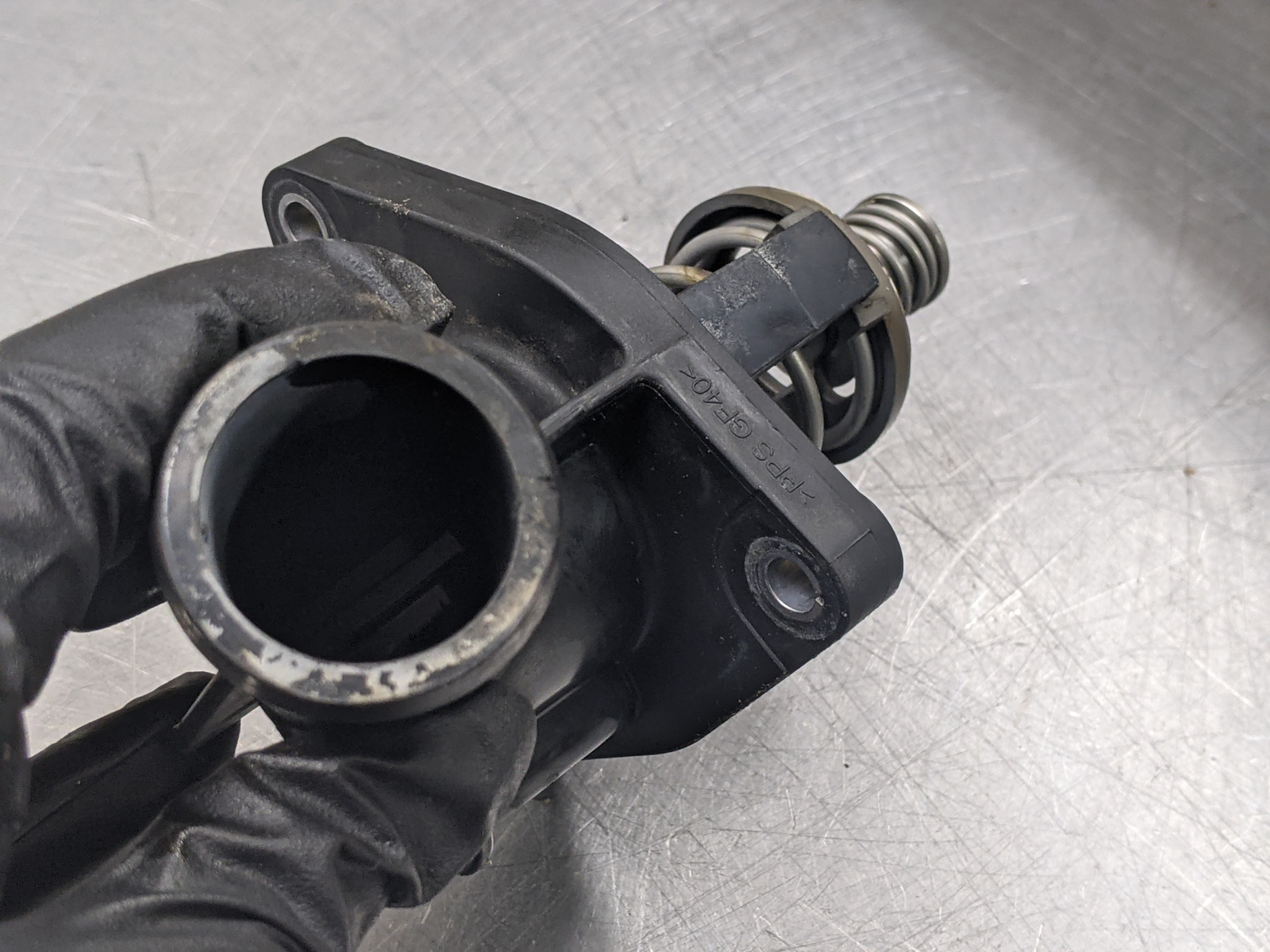 Thermostat Housing For 17-18 Chevrolet Silverado 1500  5.3 12674639 Gas - $19.75