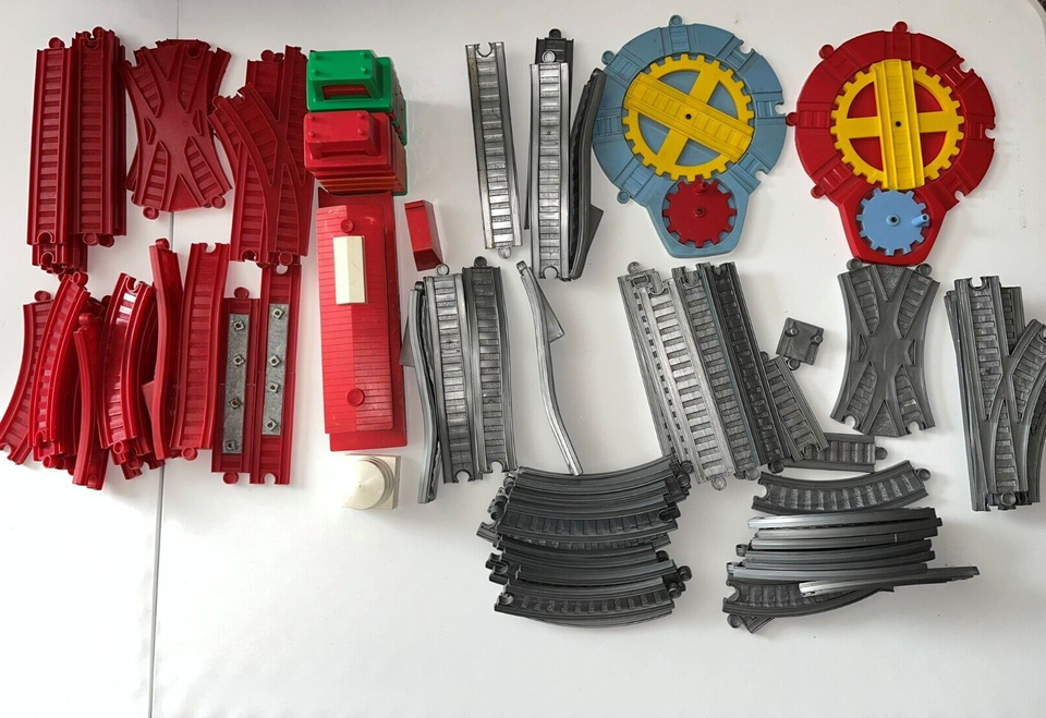 Primary image for Vtg Child Guidance Toys Train Railroad Line Set Gray & Red Track Set 90+ Pieces
