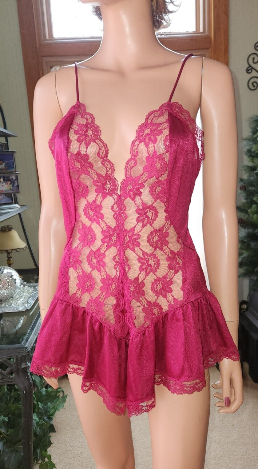 Primary image for Vtg JC Penney Sz S 8/10 Red Nylon Lace Babydoll Nightgown Open Teddy PinUp Glam