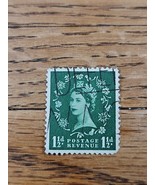 Great Britain Stamp Queen Elizabeth II 1 1/2d Used Green - $1.99
