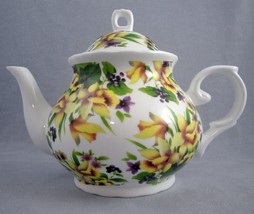 Yellow Daffodil Floral Porcelain Strainer Spout Pot Belly Teapot English Style - £16.45 GBP